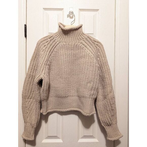 H&M light blush pink knit turtle neck sweater Small - Picture 1 of 7